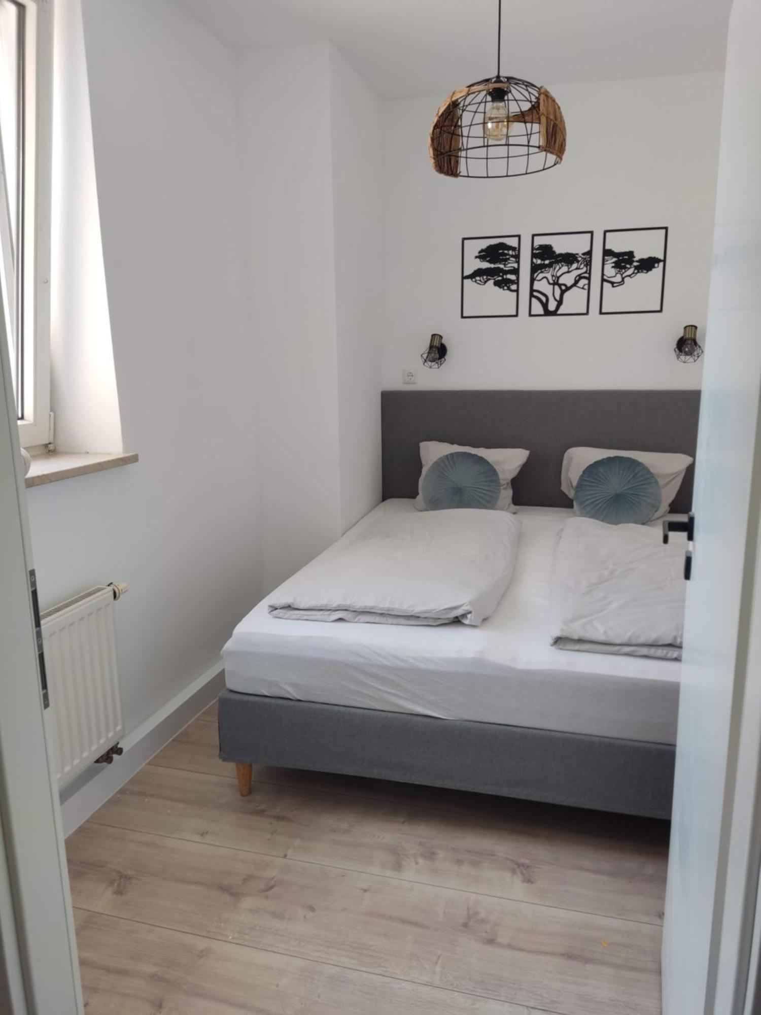 Ferienwohnung Enzian - Naehe Kapellplatz - Oeffentlicher Parkplatz - Aufzug Altötting Kültér fotó